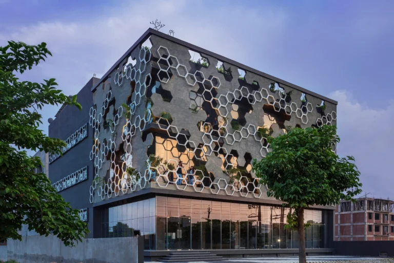 Best Smart Facade Systems for Commercial Buildings: Definitive Guide