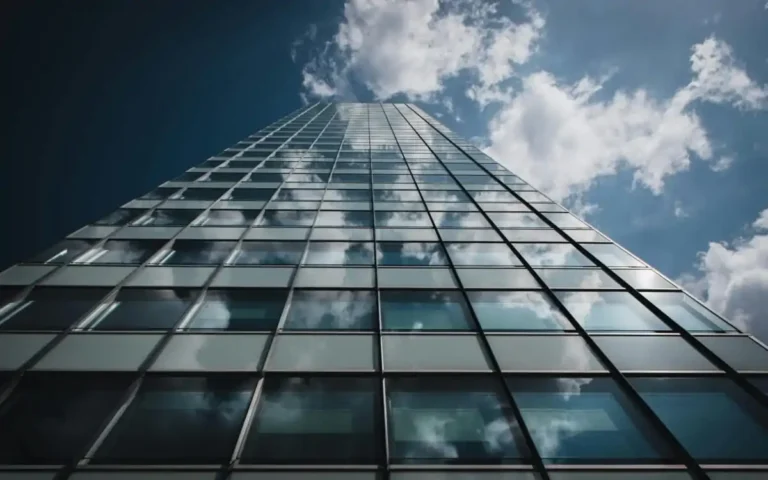 How to Manage Smart Facade Integration Risks: A Strategic Guide
